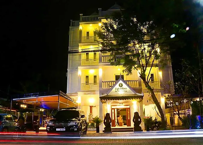 Hotel The Blanc 3*