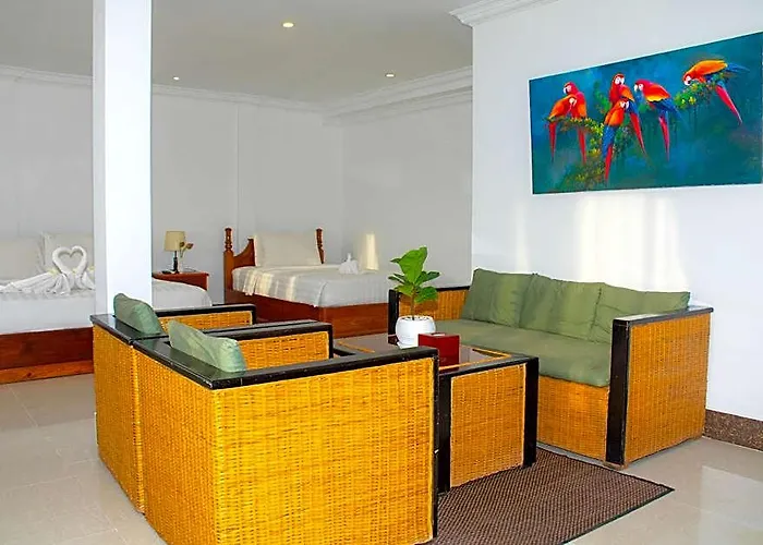 The Blanc Hotel 3*